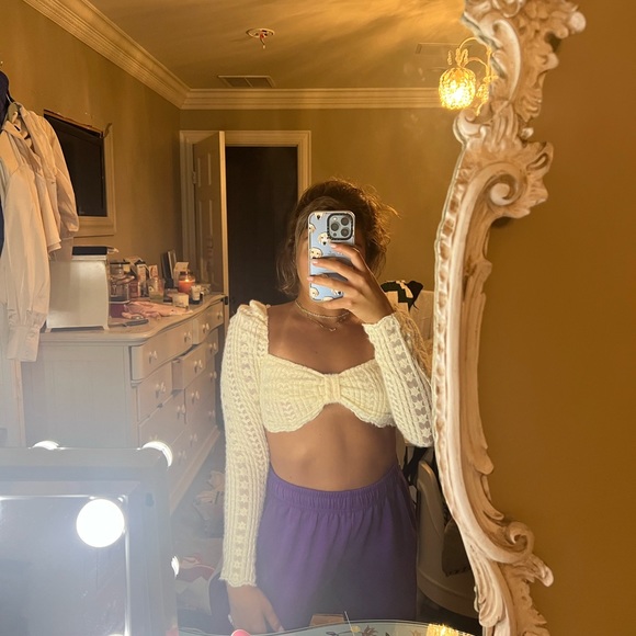 Crop top - Picture 2 of 6